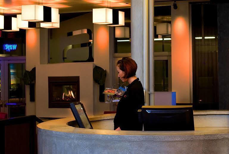 Aloft College Station Hotel Bagian luar foto